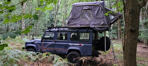ROOF TENT