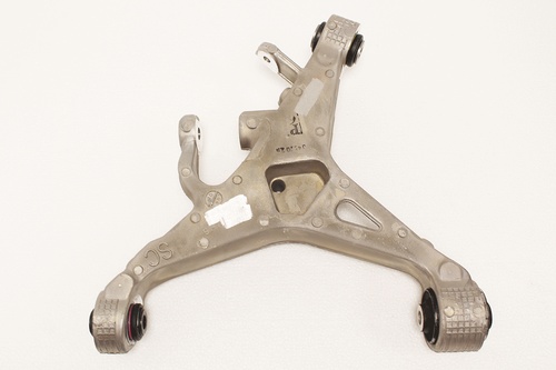 SUSPENSION ARM