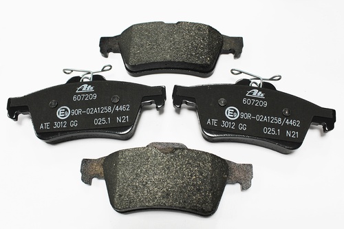 BRAKE PAD SET