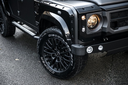 Jante 1983 Satin Black 8x18" ET10 Defender