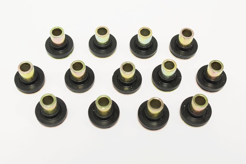 GROMMET - CYLINDER HEAD - CAMSHAFT COVER SEALING - TD5 - D2/DEF 83-06