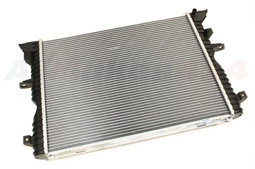 RADIATOR-ASSEMBLY-DEF TD5 + VALVE