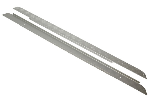 SIDE SILLS CHEQUER PLATE - SILVER - ALL DEFENDER 90