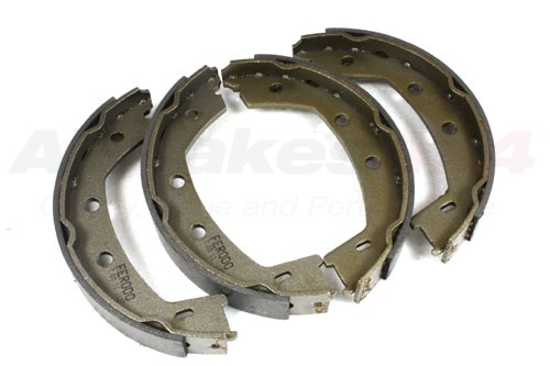 BRAKE SHOE SET