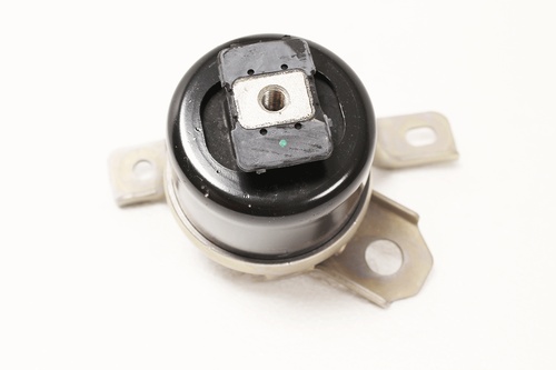 ENGINE MOUNTING