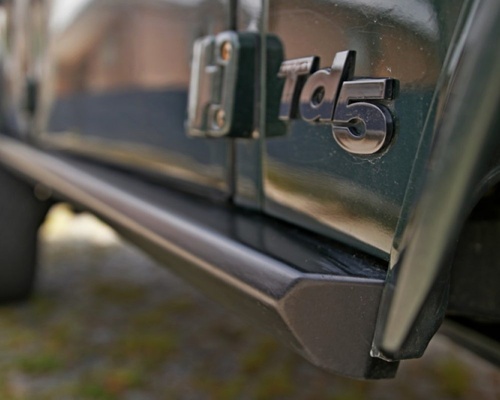 Estribos Defender 110